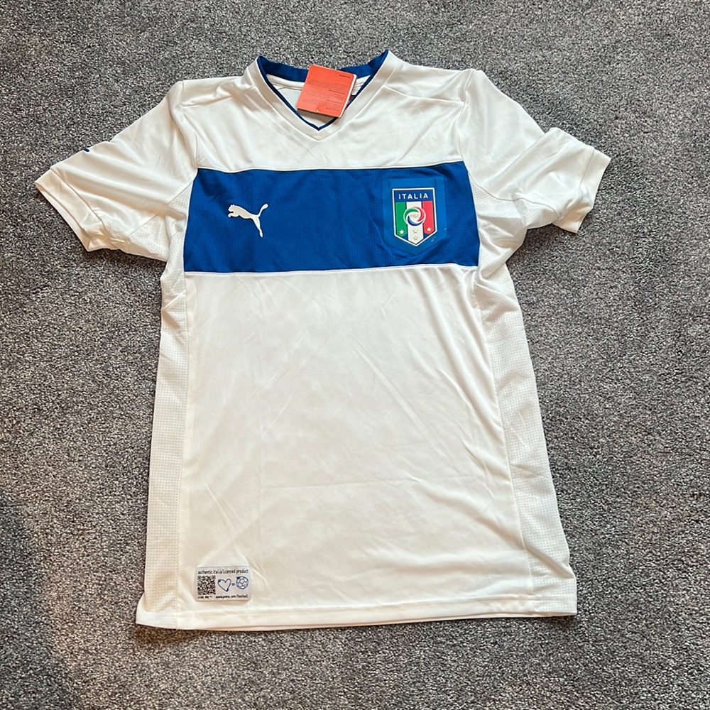 NWT Puma Italian Jersey